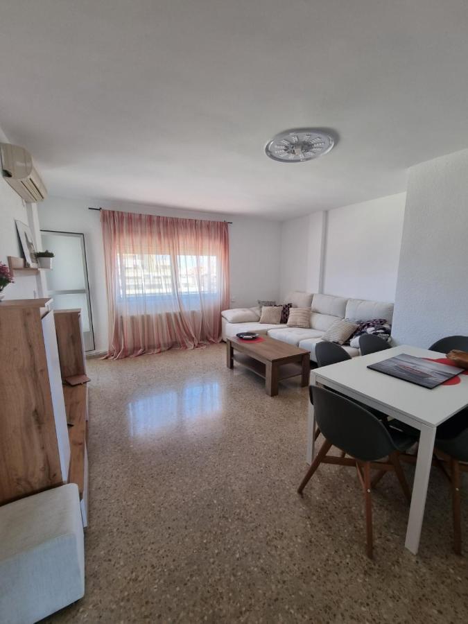 Lovely 4 Bed Flat Puerto de Sagunto Exterior photo
